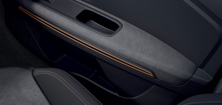 Jogger Extreme: Abwaschbare Sitzbezüge und Kupferakzente zieren Interieur