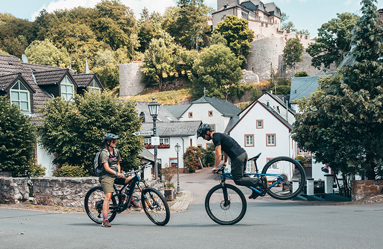 Dacia-Eifel-Day-2-47 Dacia Outdoor Challenge, Runde 2: unsere Action-Sportler/-innen in der Eifel
