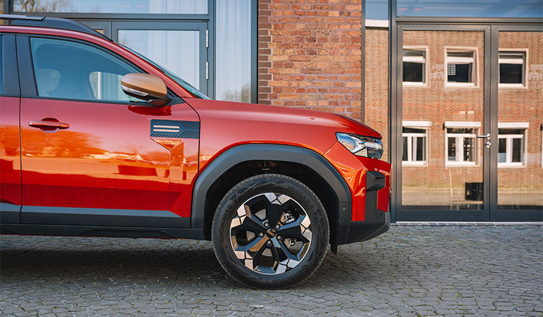 Dacia-Bigster-Presse-Mild-Hybrid5 Goldenes Lenkrad