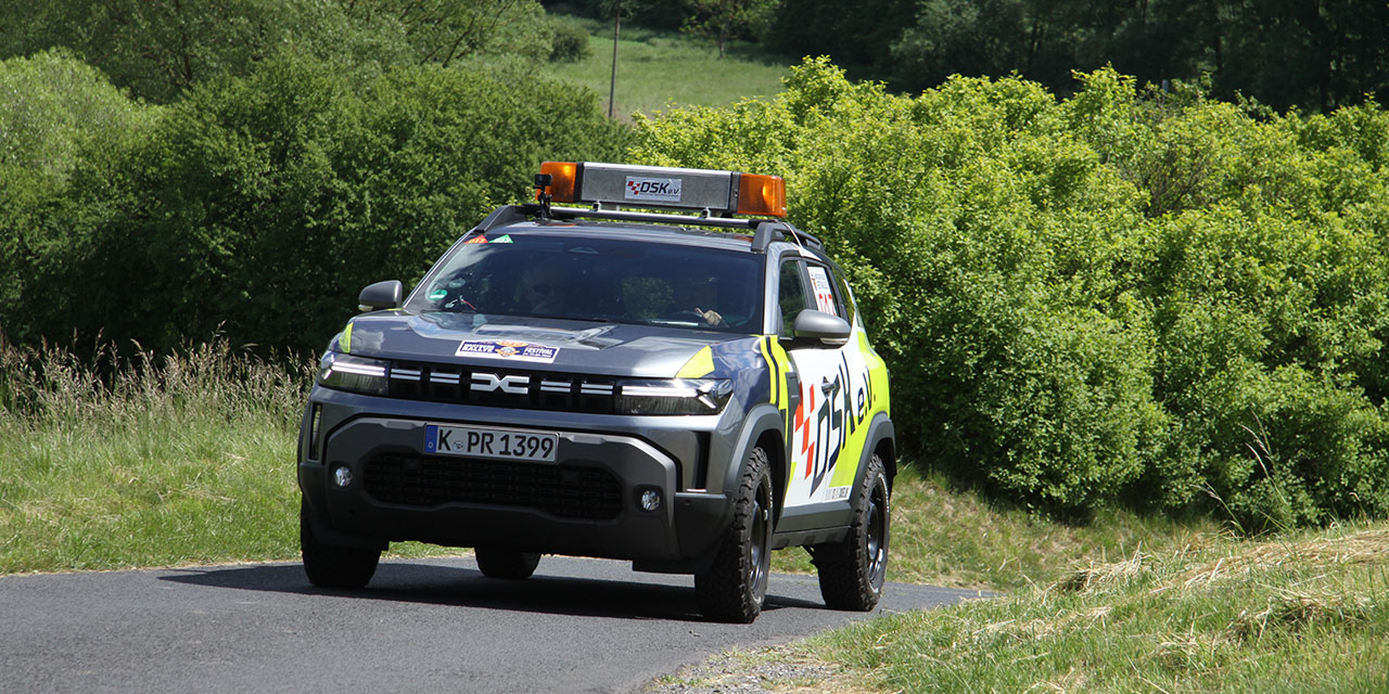 Duster als Rallye Infomobil