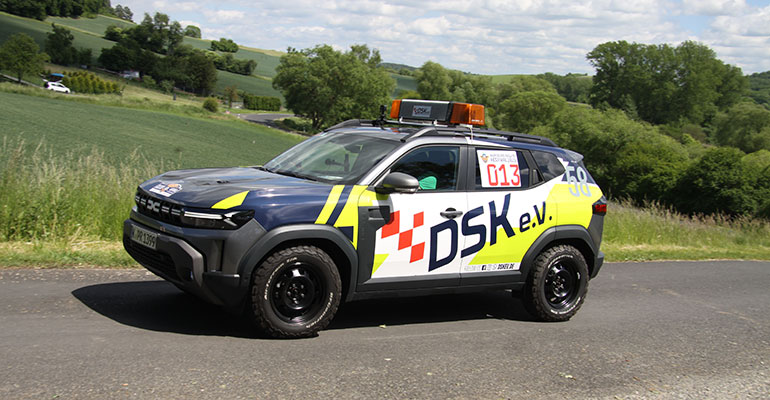 IMG_3590 Duster als Rallye Infomobil